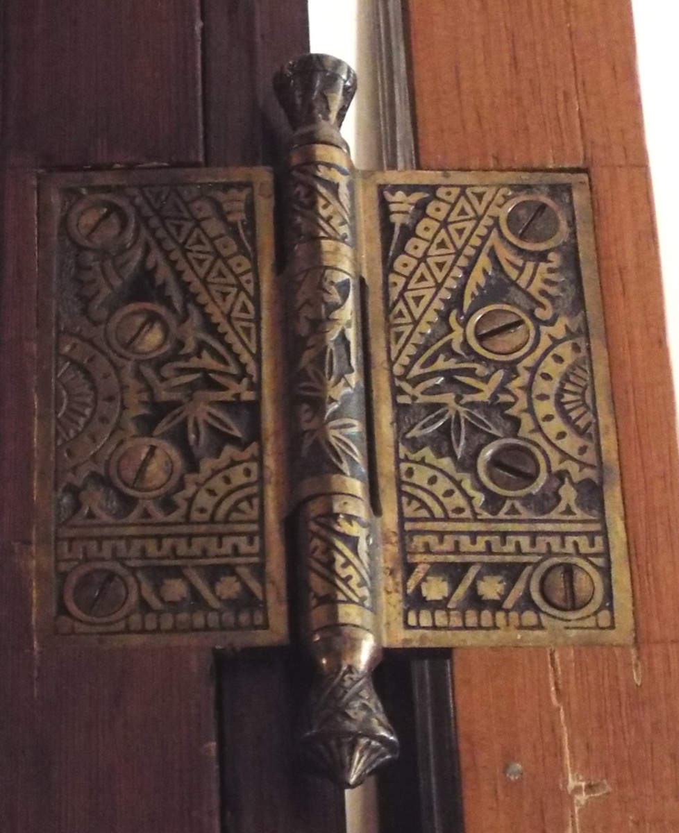 How to Fix a Squeaky Door