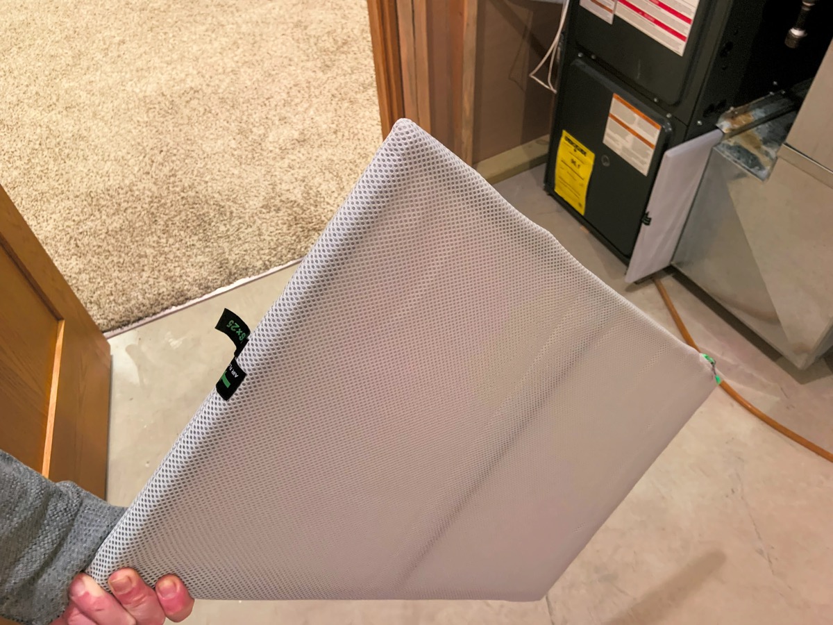 How to Change a Furnace Filter