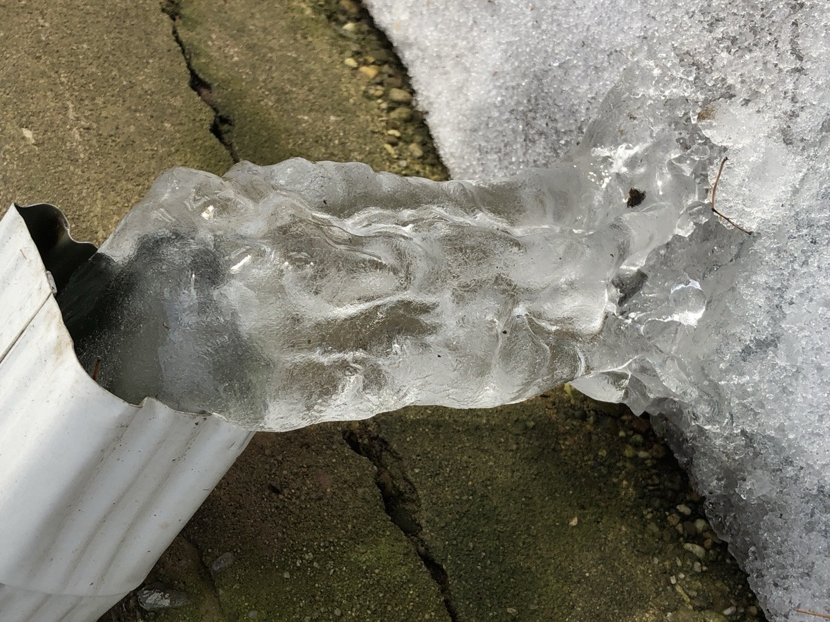 How to Clear Frozen Gutters and Downspouts